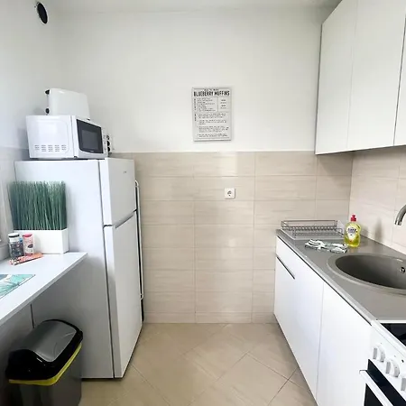 Apartment Greencity10 *